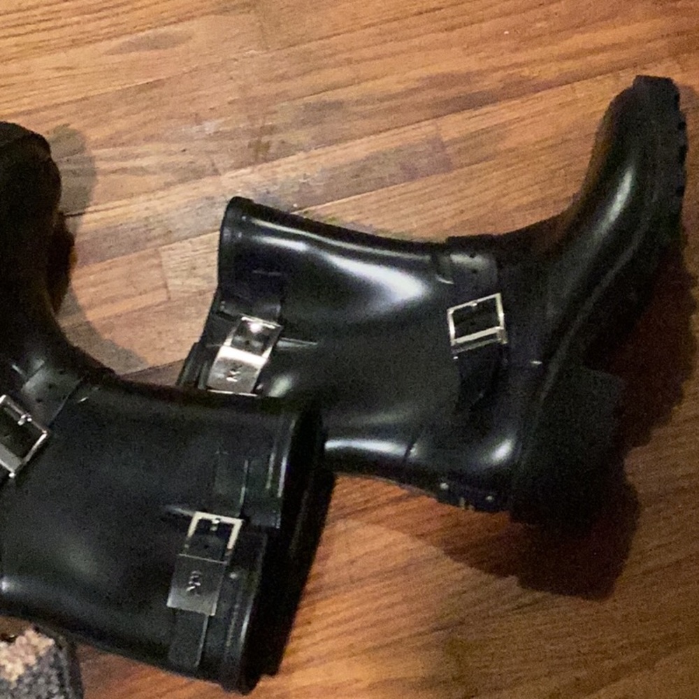 MK Rain Boots